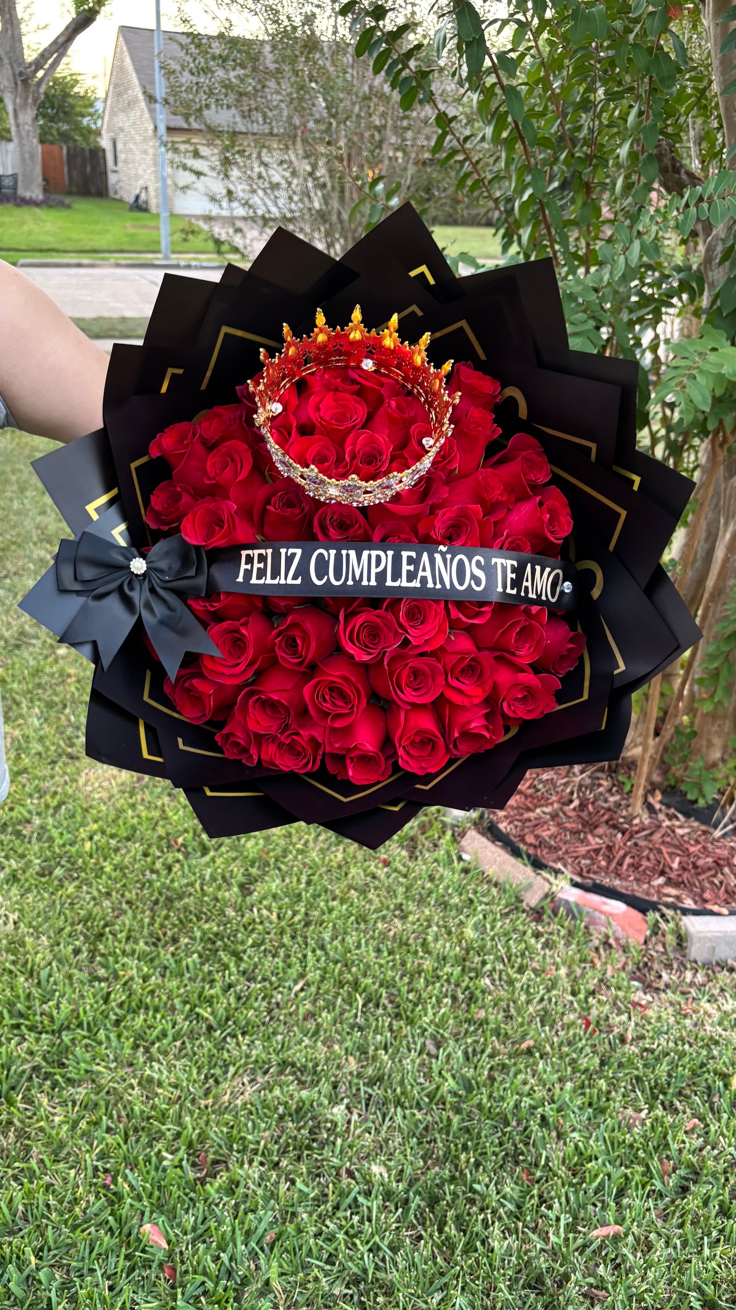 50 roses Lovely bouquet